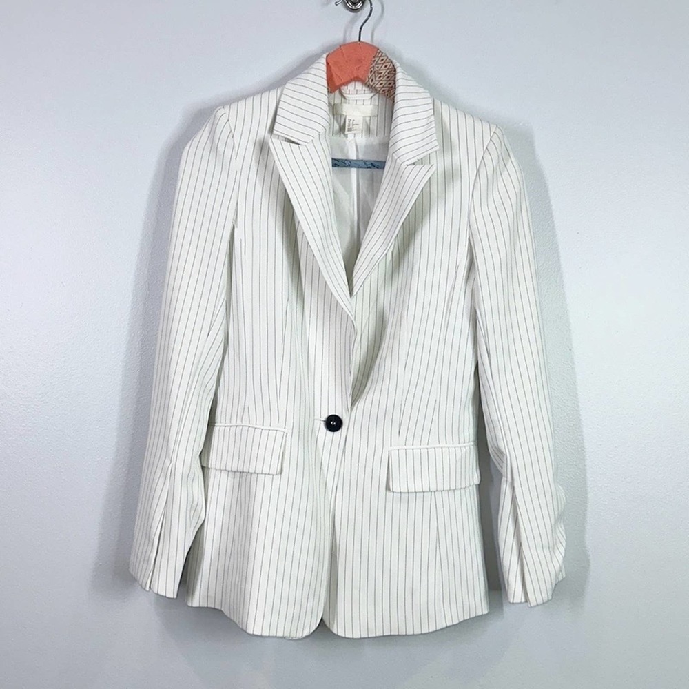 H&M White Pinstripe Blazer
